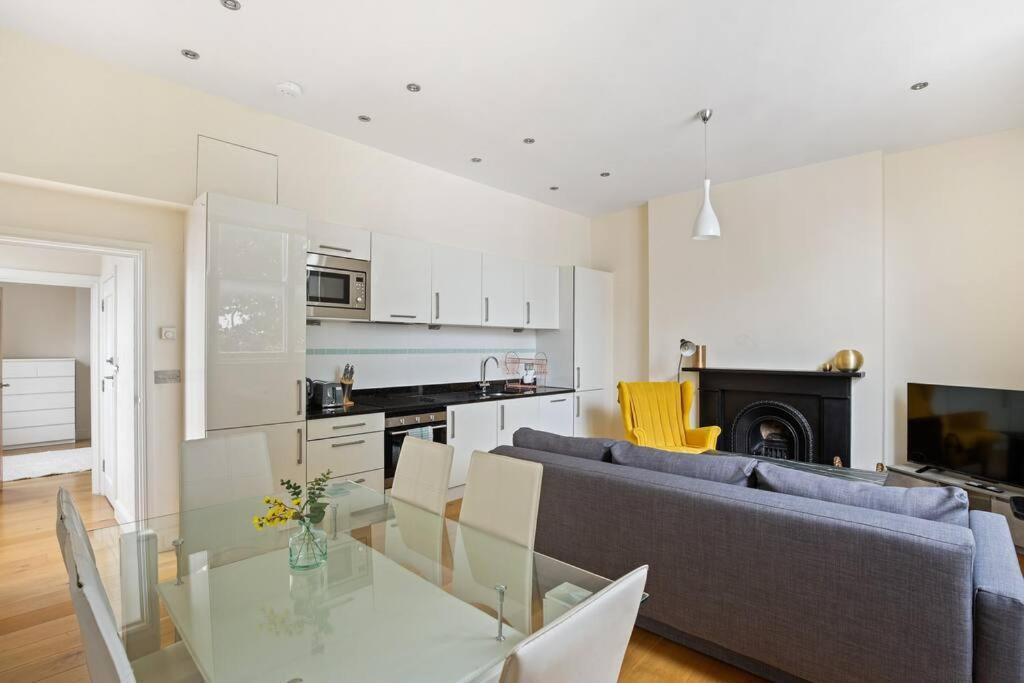 Appartamento Stylish 1-bed Flat In Prime Kensington Location