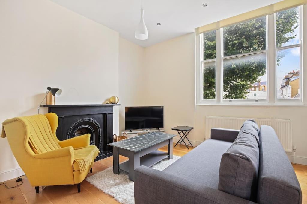 Stylish 1-bed Flat In Prime Kensington Location Appartamento *